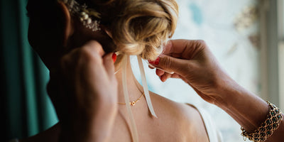 How to Create a Modern Bridal Look With Pearls