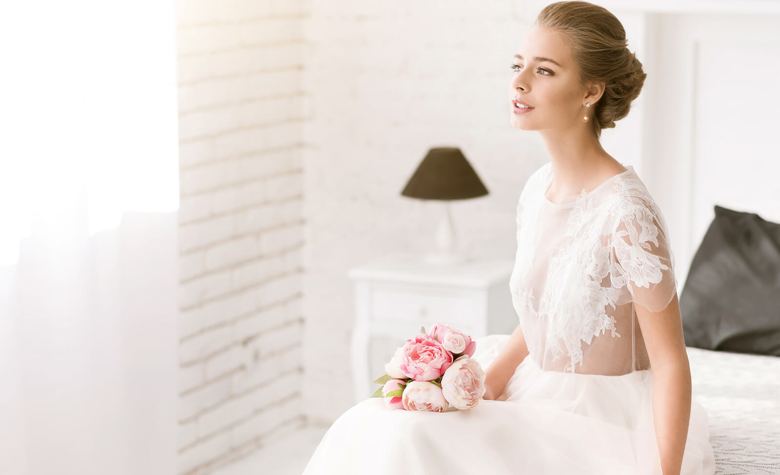Your Dream Bridal Look with Pearls