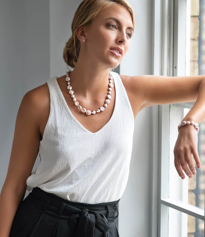 Metropolis Pink Pearl Necklace