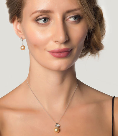 Luxury Golden South Sea Pearl and Diamond Necklace Earrings Set in 18k White Gold