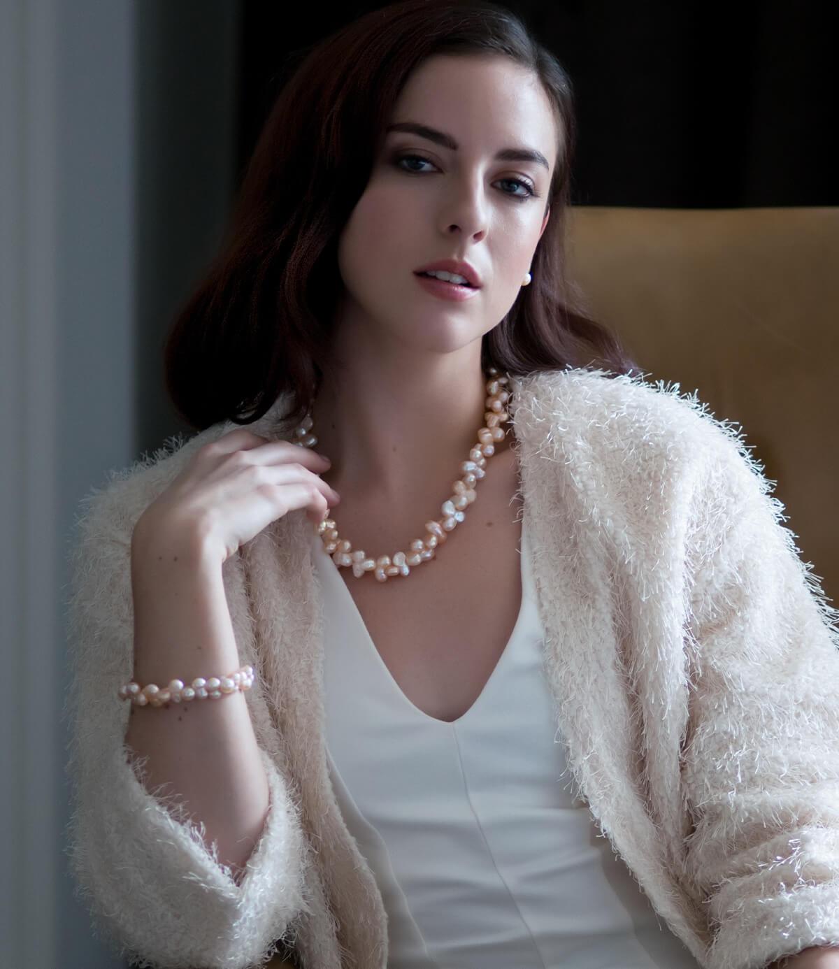Natural Baroque Pearl Necklace and Bracelet Peach Freshwater
